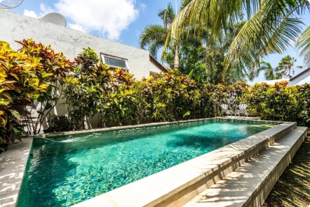 3 спальная вилла с бассейном, рядом с Fins Beach Club, Чангу