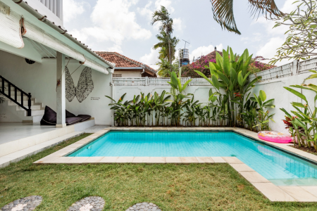 Элегантная 3 спальная вилла в 5 минутах от пляжа, Семиньяк