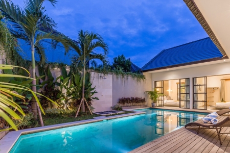 Совершенно новая, 3 спальная вилла в индустриальном стиле в Берава, Чангу