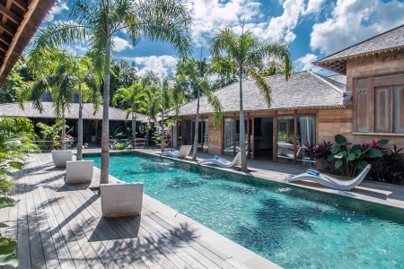 Unique 5 bedroom villa in Joglo style, Canggu