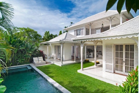 Aristocratic 3 bedroom villa with private pool, Seminyak