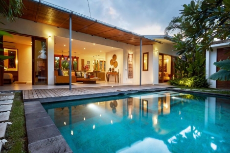 Красивая 3 спальная вилла с приватным бассейном, Керобокан