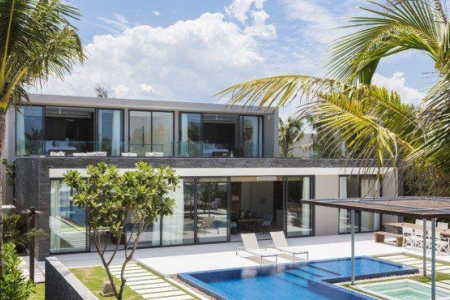 Элитная вилла на 3 спальни с бассейном, видом на море, Дананг