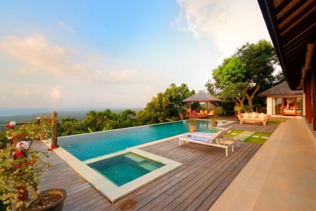 Удивительная вилла на 2 спальни с видом на океан, Улувату