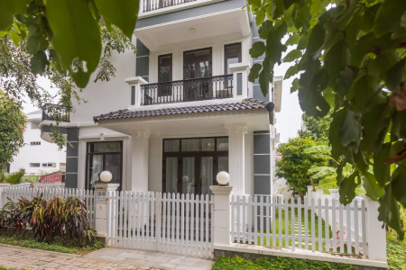 Уютный дом на 7 спален в спокойном районе Вьена, Нячанг