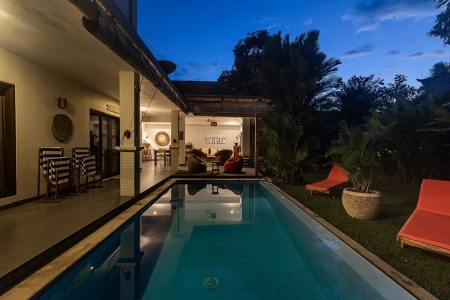 3 bedroom villa with pool, next to Batu Bolong beach, Canggu