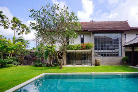 Modern Colonial 4 BR Villa in Kerobokan, Umalas