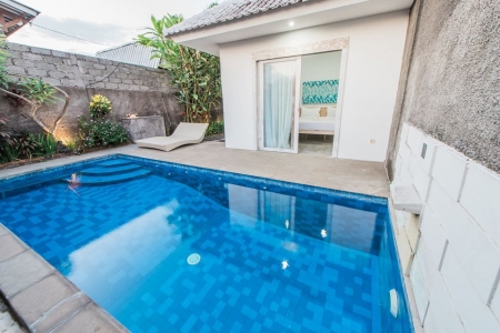 Compact 3 bedroom villa in a quiet location, Kerobokan