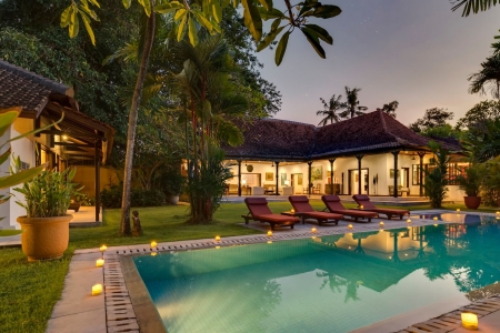 Tropical 4 bedroom villa in Seminyak