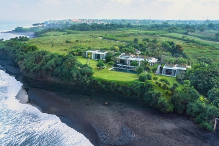 Spectacular 3-bedroom villa next to Tanah Lot