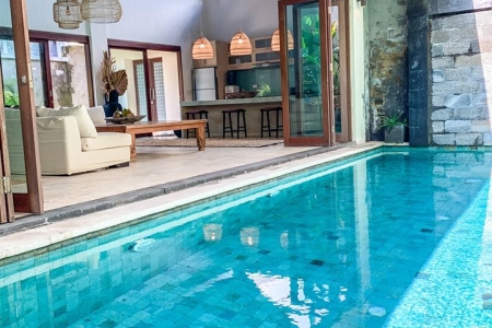 Необычная вилла с 3 спальнями в районе Berawa, Чангу