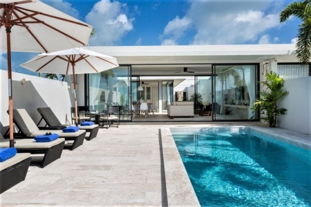 2 Bedroom Beachfront Villa, Plai Laem