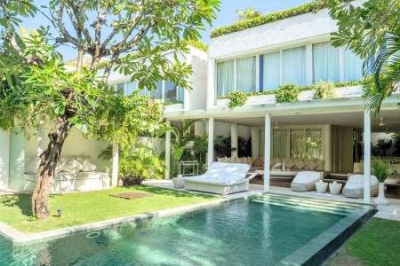 Luxury 3 bedroom villa in a premium location Canggu