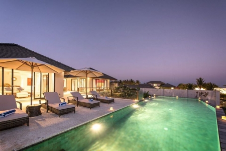 4 спальная вилла с видом на океан, Улувату