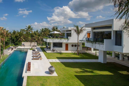 Luxurious 6 Bedroom Villa, Canggu - Pererenan