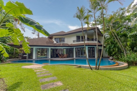 Райская 4 спальная вилла на пляже, Сурин