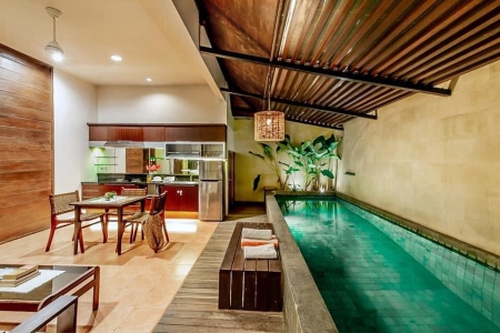 Прекрасная 2 спальная вилла в Petitenget, Семиньяк