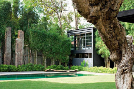 Минималистичная вилла с 5 спальнями в центре Семиньяка