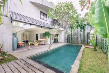 Стильная 2 спальная вилла в районе Petitenget, Семиньяк