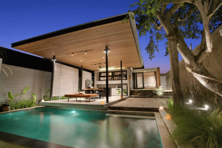 Unusual 4 bedroom villa with 2 pools in Uluwatu