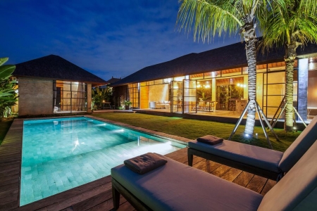 3 bedroom Urban Style Villa in Echo Beach