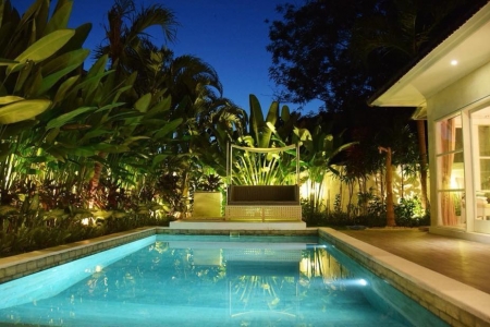Bright 3 bedroom villa with pool in Canggu