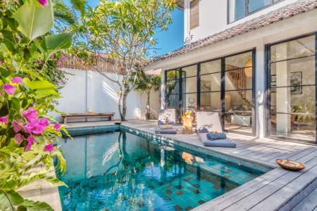 Comfortable 3 bedroom villa in Oberoi, Seminyak