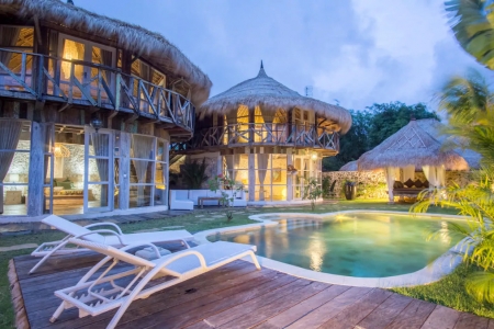 Authentic style 4 bedroom villa on Bukit