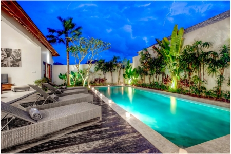 Комфортная 3 спальная вилла с бассейном в Чангу