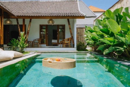 Cozy 3 bedroom villa with a beautiful area in Canggu