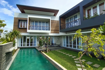 Комфортная вилла на 3 спальни, рядом с пляжем Melasti, Букит (Унгасан)