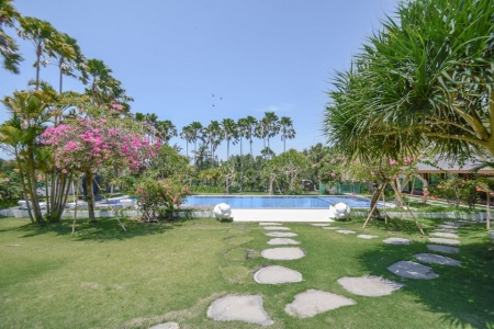 4 спальная элитная вилла в Табанане