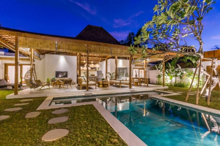 Beautiful 5 bedroom villa in the center of Seminyak