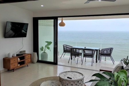 Новая 2 спальная квартира с видом на океан, Букит