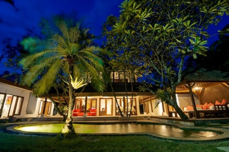 Villa for 7 bedroom villa with pool, Seminyak