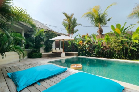 Тропическая вилла с 3 спальнями рядом с пляжем Берава