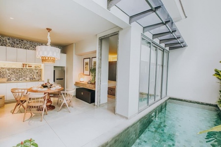 Роскошная романтическая вилла с 1 спальней и частным бассейном в Легиане