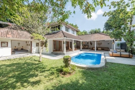 Вилла на 5 спален с бассейном и большим садом в Семиньяке