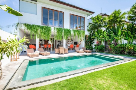 Элегантная 3 спальная вилла с современным дизайном в Чангу