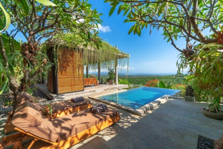 Amazing 1 bedroom villa with infinity pool in west Bali, Sumberkima