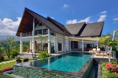 Amazing 3 bedroom villa with panoramic views, Lovina