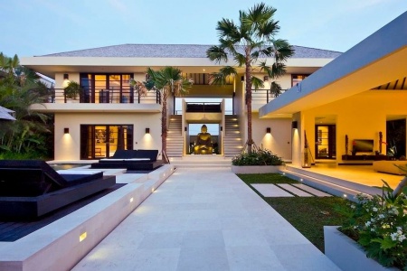 Роскошная вилла с 4 спальнями рядом с пляжем Берава