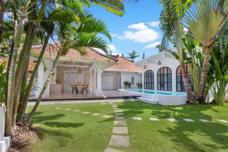 Вилла на 6 спален с бассейном в районе Семиньяк, рядом с Ку Де Та