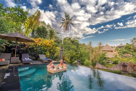 Невероятный 1 спальный дом в частном комплексе с бассейном, Убуд