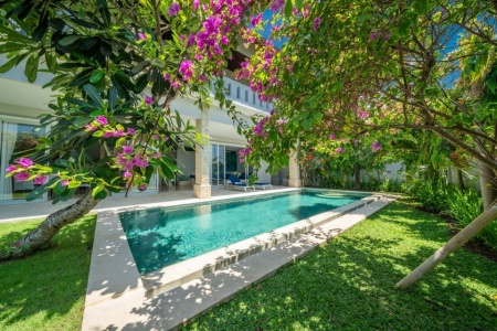 Уютная, светлая 3 спальная вилла с бассейном в Переренане, Чангу