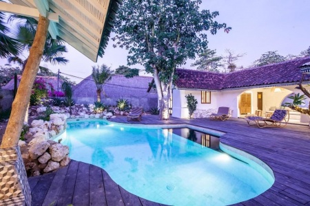 Luxury 3 bedroom villa in modern design by Bingin Beach, Bukit