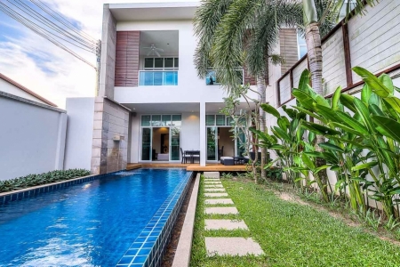 Beautiful 3 bedroom villa / townhouse with private pool on Rawai